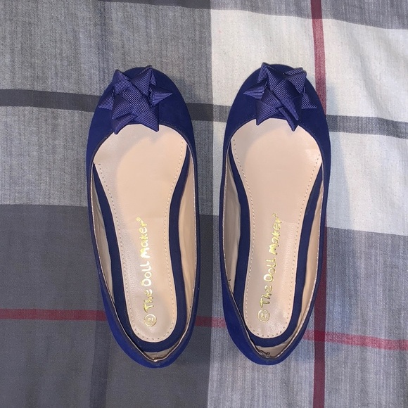 Other - Kids shoes. The doll maker brand.